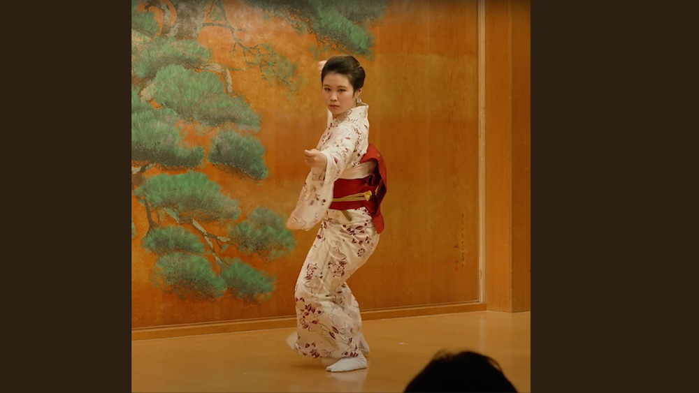 日本舞踊藤間流 心の會(しんのかい）主催 納涼の集い 〜能舞台で踊る