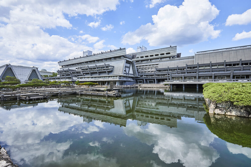 増田友也 生誕100周年記念 建築作品集 匿名配送 増田友也生誕100周年記念建築作品集