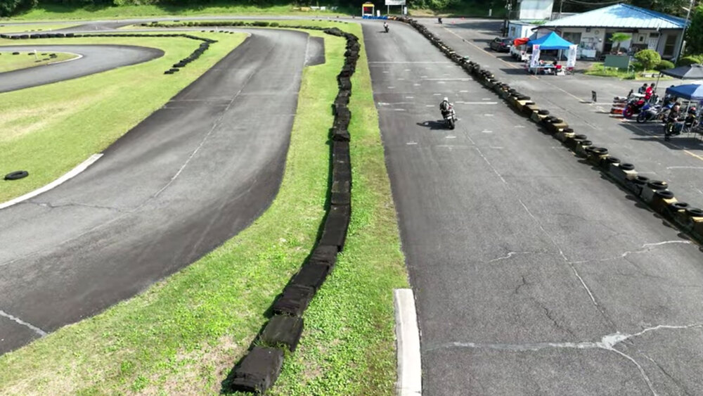 富士山の見えるサーキットでドローン空撮講習練習会 BIKE HIKE 819走行