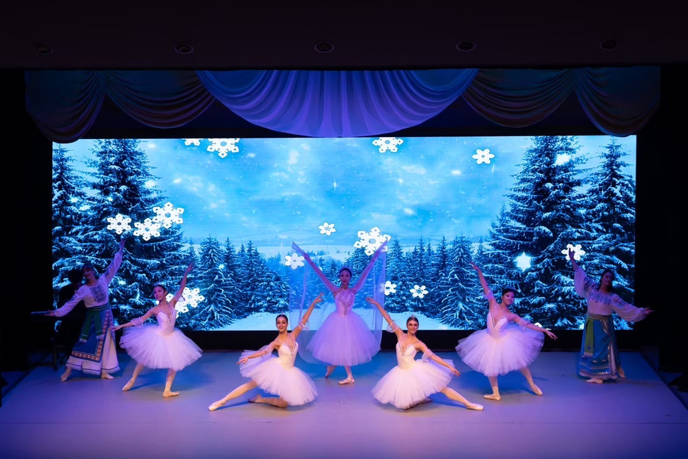 Awaji World Ballet presents [バレエ&オペラ ニューイヤーコンサート