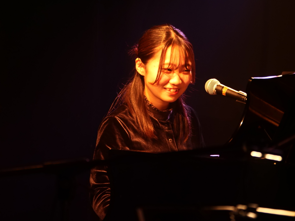 たやももか 初ワンマンライブ ”音を浴びる”【たやももか】 | 札の辻