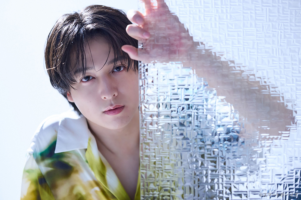 坂田隆一郎「卓上 坂田隆一郎 2025.04-2026.03 カレンダー」発売記念