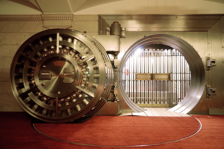 三井本館】旧三井財閥の本拠、「東洋一の大金庫」と旧三井信託の社長室