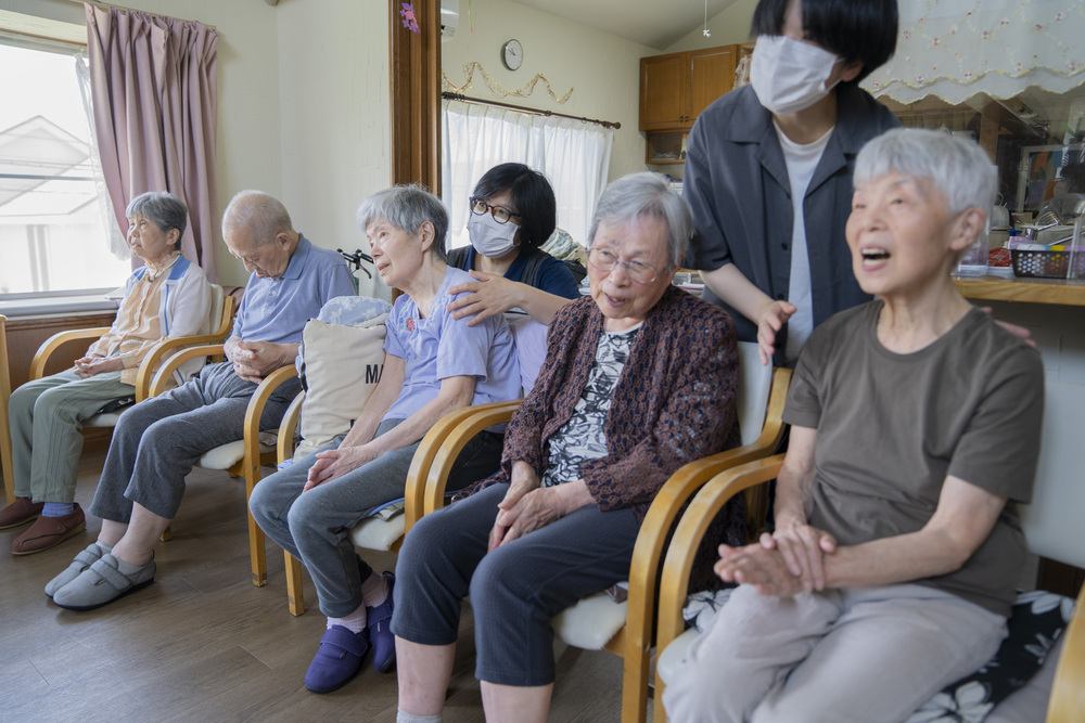 運動と歌で認知症予防SHOW 世界的名医の講演と音楽療法スペシャル