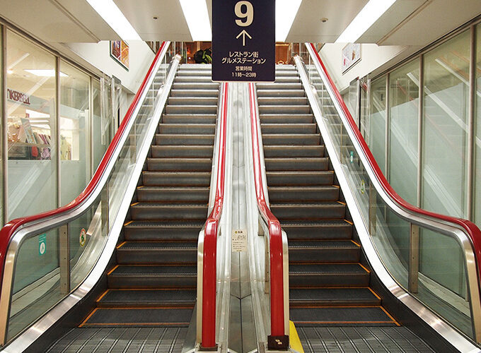 偏愛マニアといく！名古屋駅のエスカレーターめぐり【やっとかめ文化祭