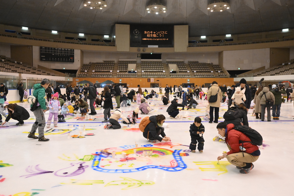 氷のキャンパスに絵を描こう2026” in真駒内セキスイハイムアリーナ