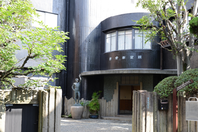 塗り壁と建築/朝倉書店/馬場明生（大型本） 塗り壁と建築/朝倉書店/馬場明生（大型本）の通販はau PAY マーケット