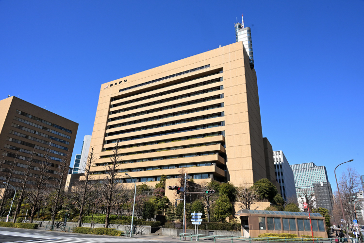 朝日新聞東京本社】“印刷の神様”が案内する、地下の巨大印刷工場【東京