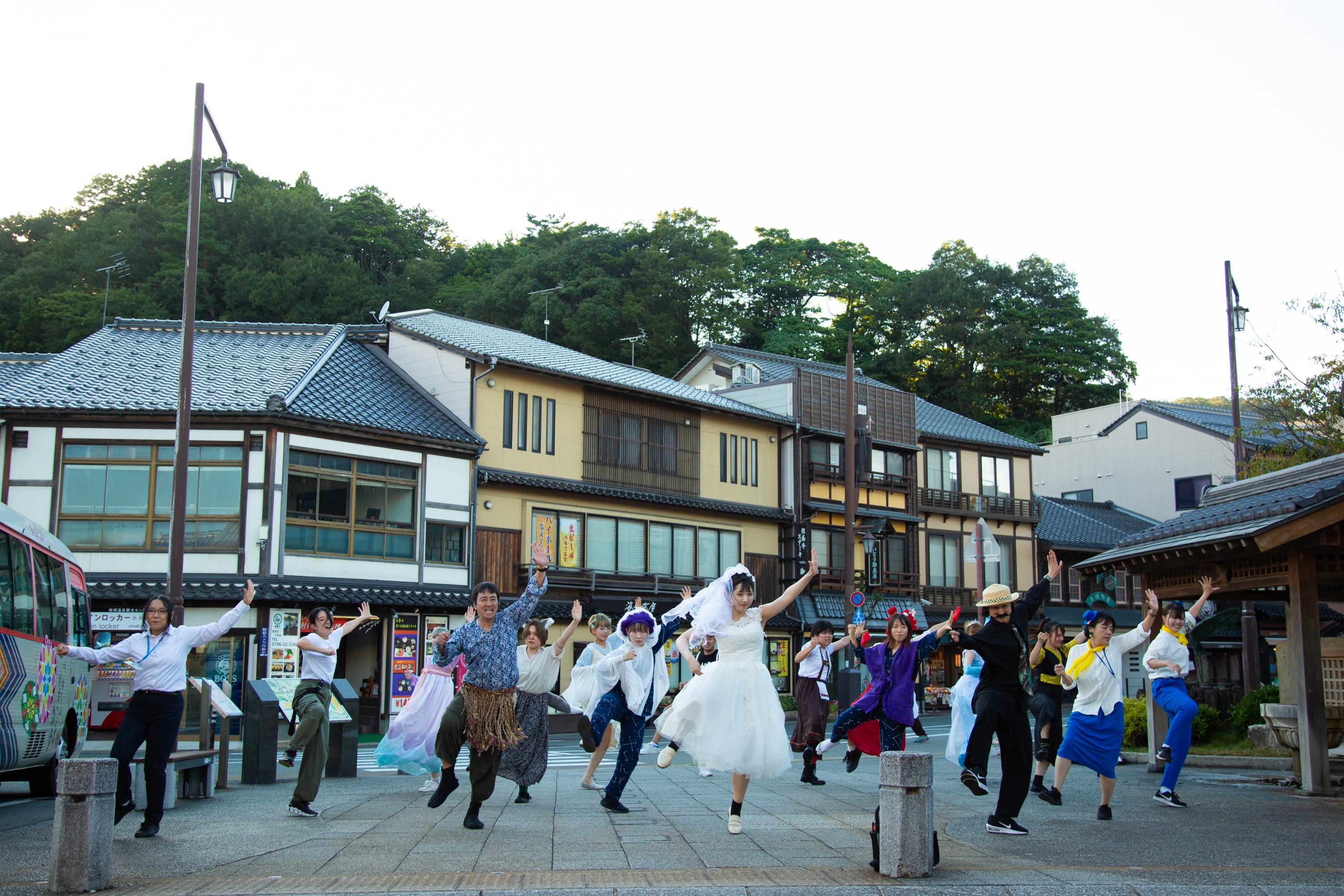 「演劇祭の複雑な販売体系にも対応」teket導入で広がる豊岡演劇祭