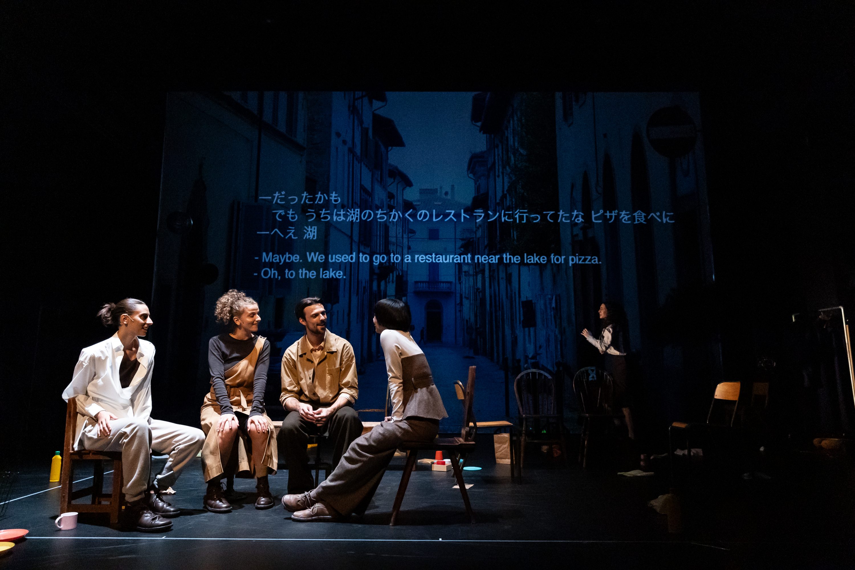 マームとジプシー『Chair／IL POSTO』　撮影:igaki photo studio　画像提供:豊岡演劇祭実行委員会